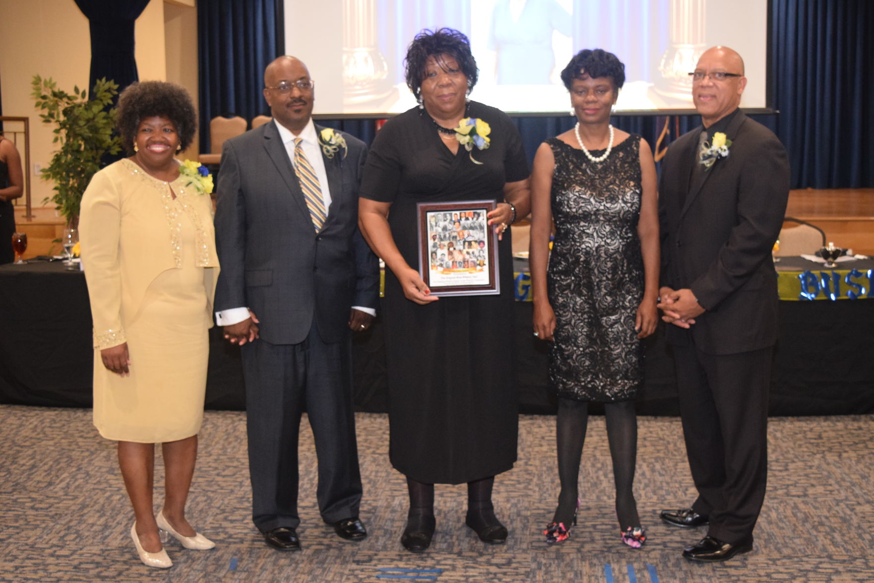 President Barbara Dotson receives Legacy Award for The Original Blue Ribbon Cab Company.